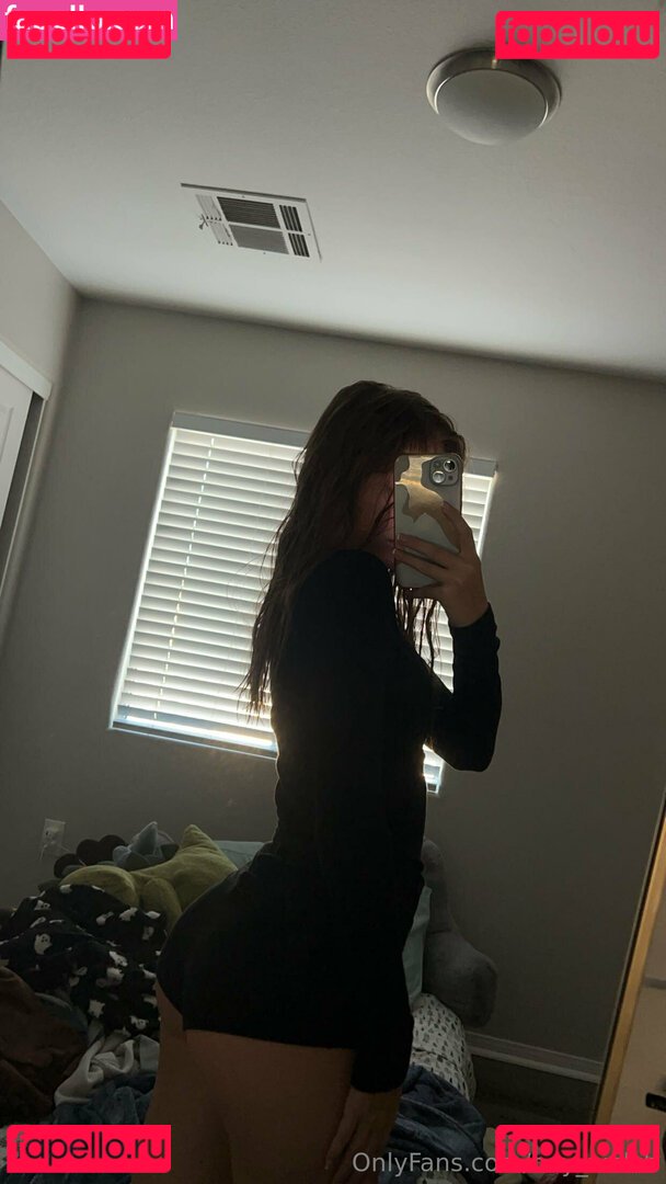 Reannon Nude Onlyfans Photo 7