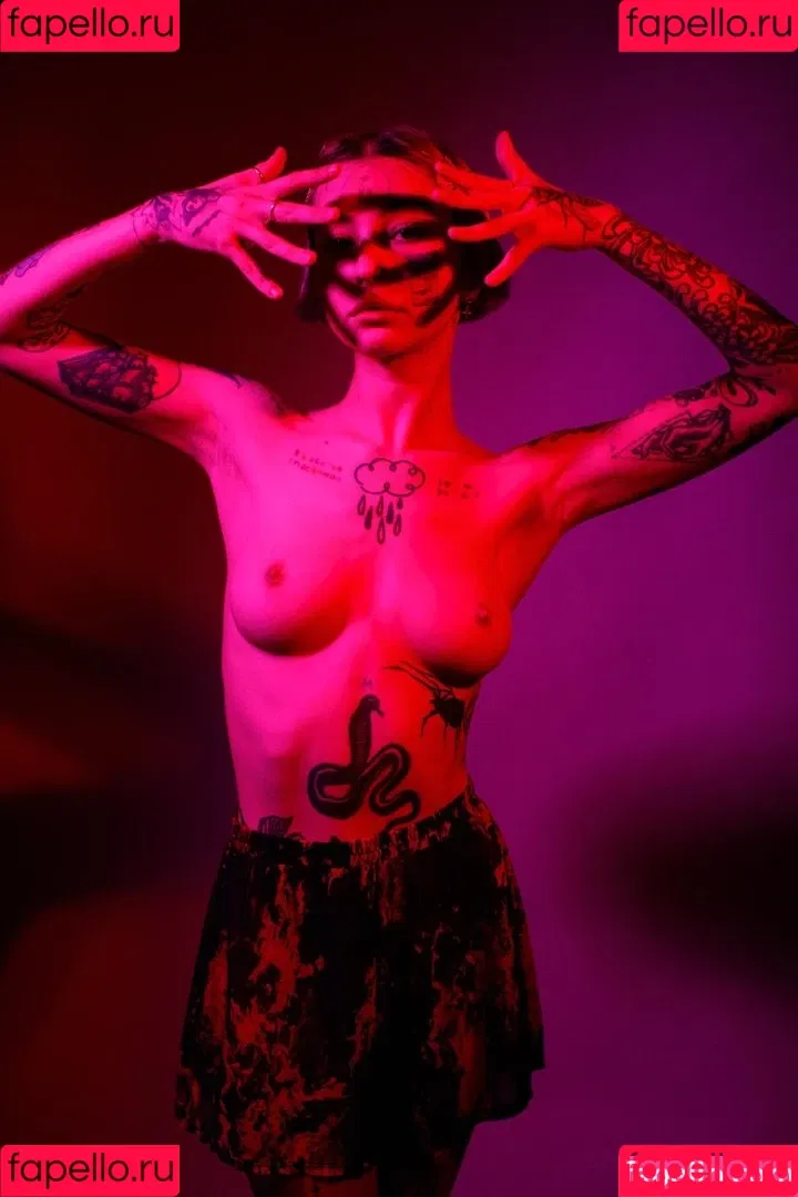 The Saddest Goddess Onlyfans Photo Gallery 