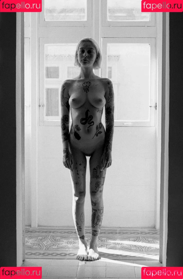 The Saddest Goddess Onlyfans Photo Gallery 