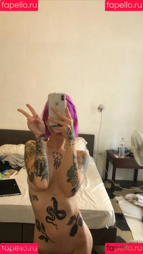 The Saddest Goddess Onlyfans Photo Gallery 