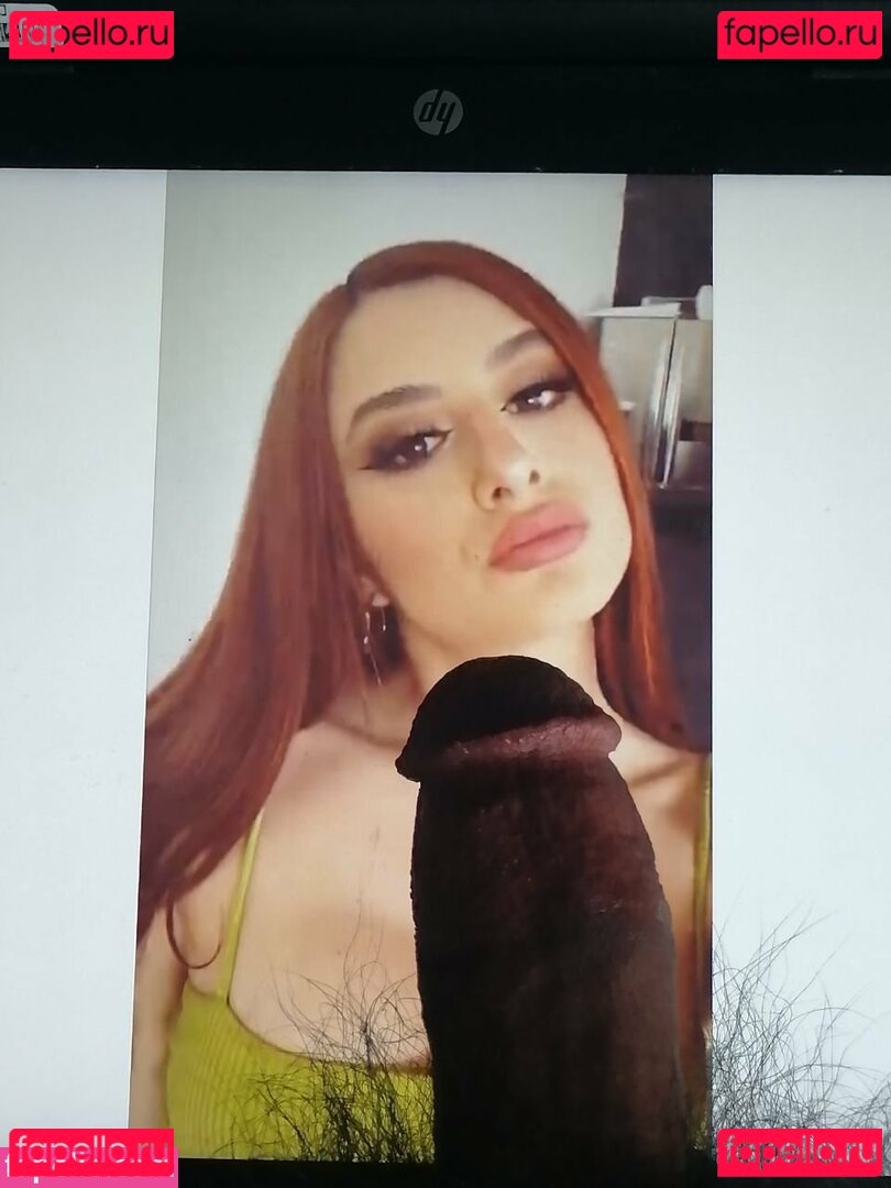 Leslie Pecas Nude Onlyfans Photo 16