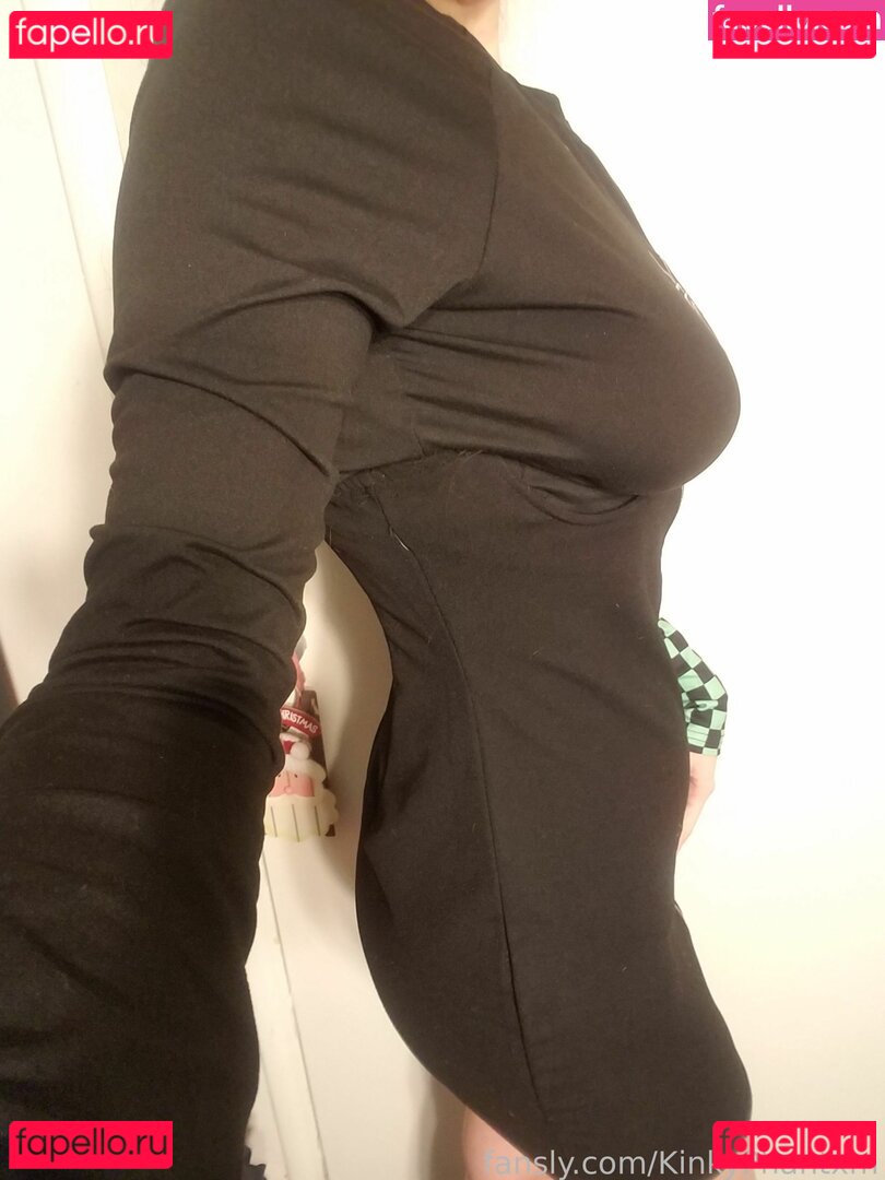 KinkyPhantxm Nude Onlyfans Photo 19