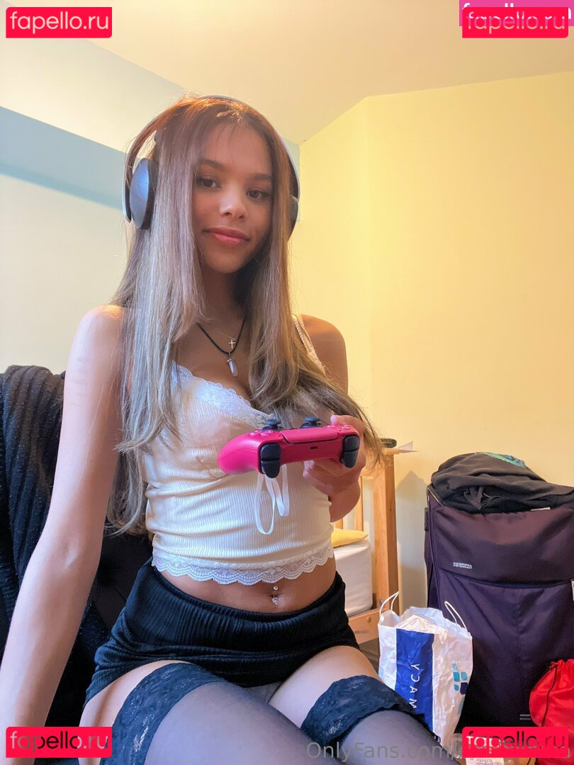 emilyxnina Nude Onlyfans Photo 30