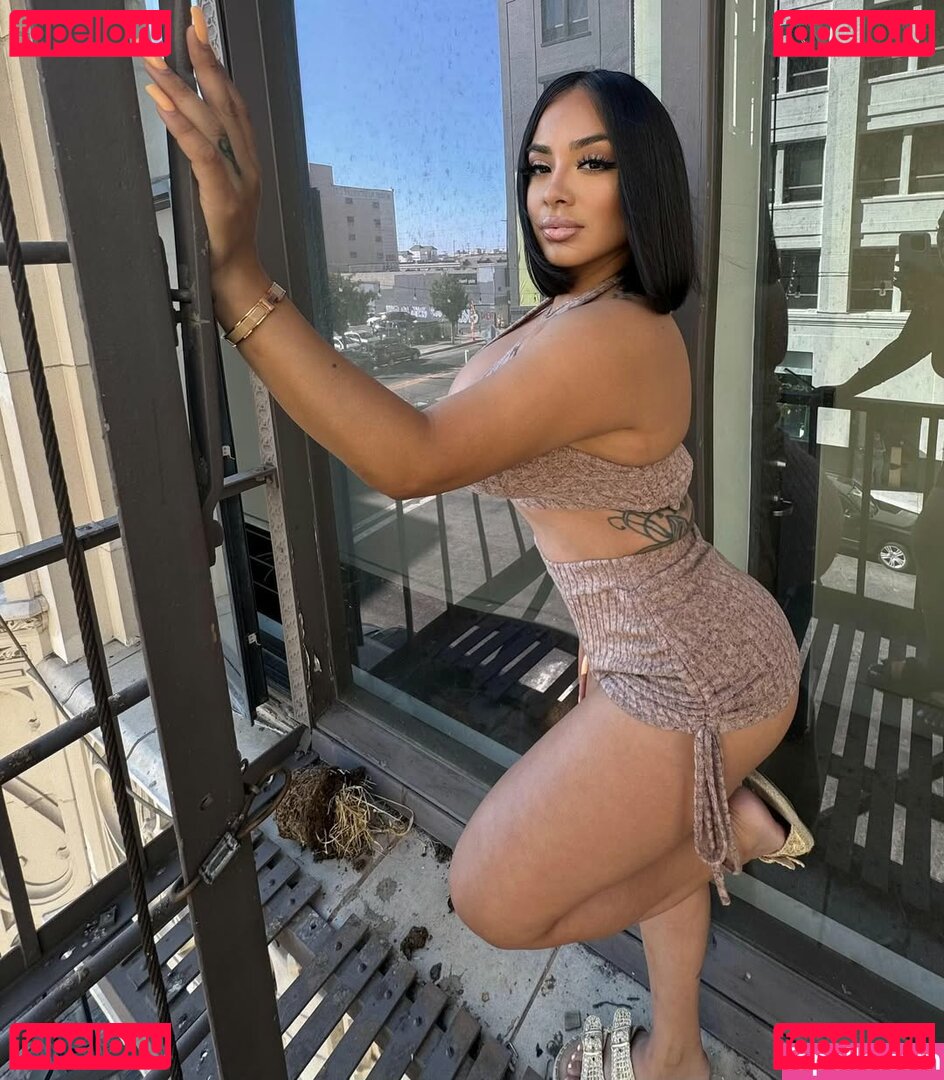 No4eign Nude Onlyfans Photo 45