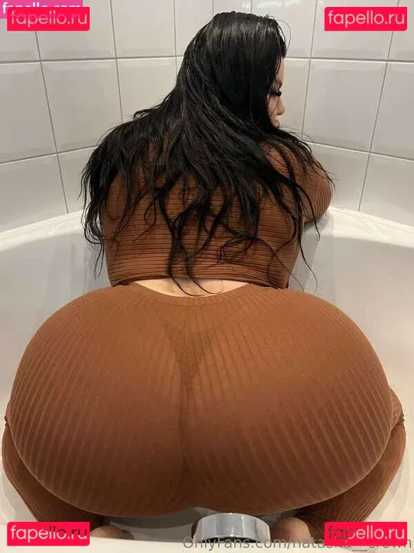 Natasha Crown Onlyfans Photo Gallery 