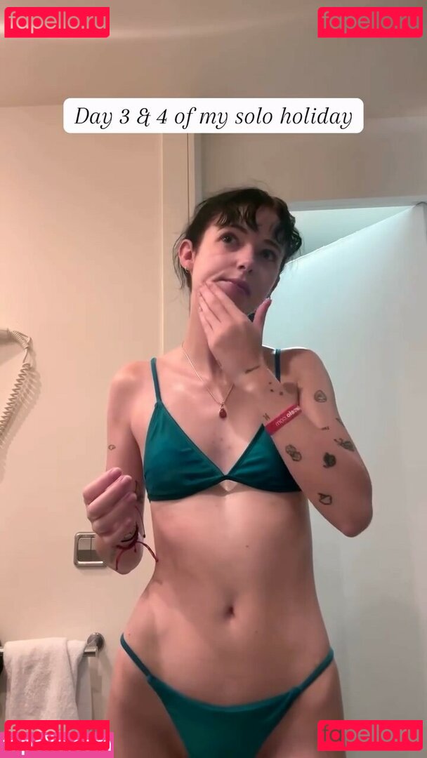 Holly Laing Nude Onlyfans Photo 31