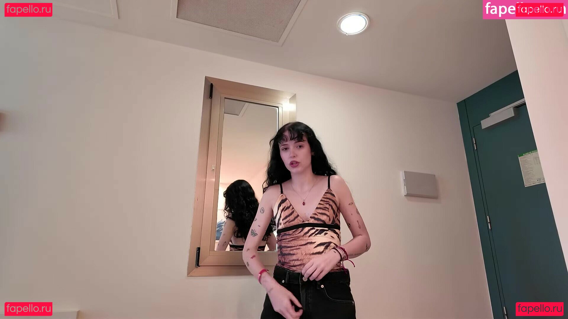 Holly Laing Nude Onlyfans Photo 16