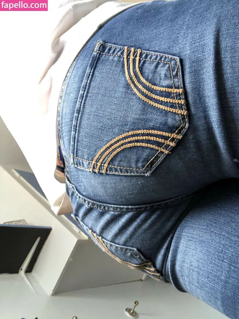 Ravok19 Onlyfans Photo Gallery 