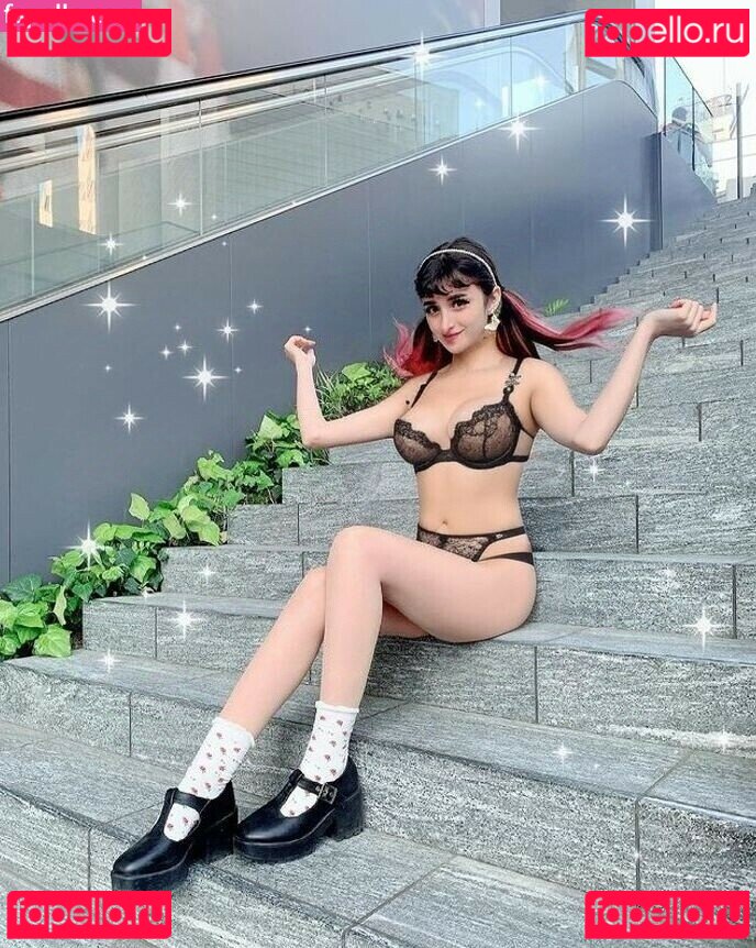 Mikan Mandarin Nude Onlyfans Photo 28