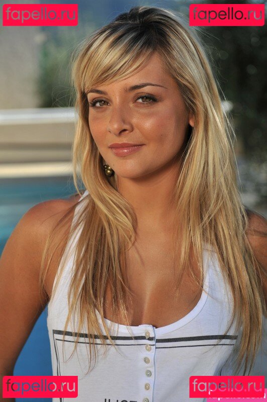 Priscilla Betti Nude Onlyfans Photo 4