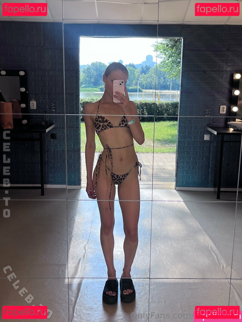 Muza Love Nude Onlyfans Photo 22