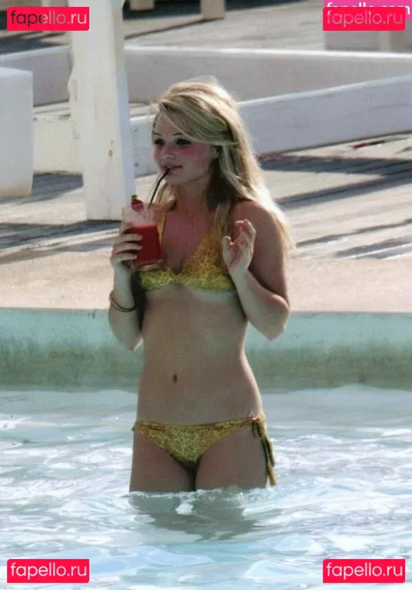 Emma Rigby Onlyfans Photo Gallery 