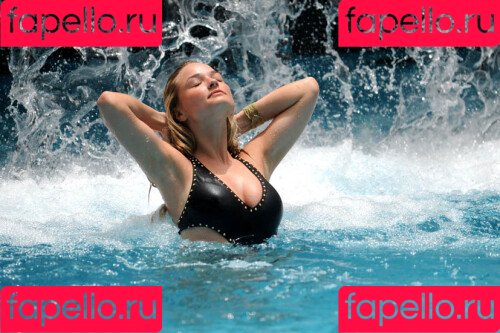 Emma Rigby Onlyfans Photo Gallery 