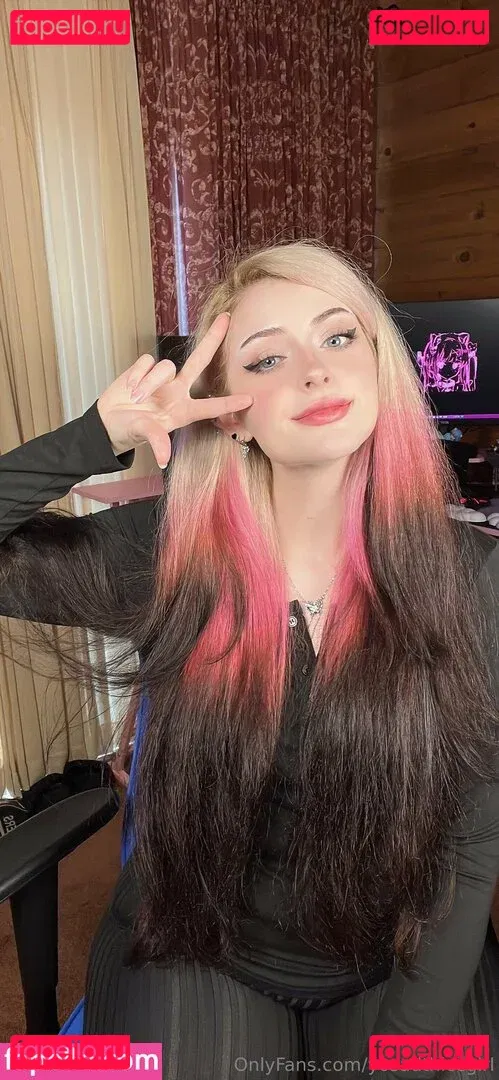 yosadthiccgirl Onlyfans Photo Gallery 