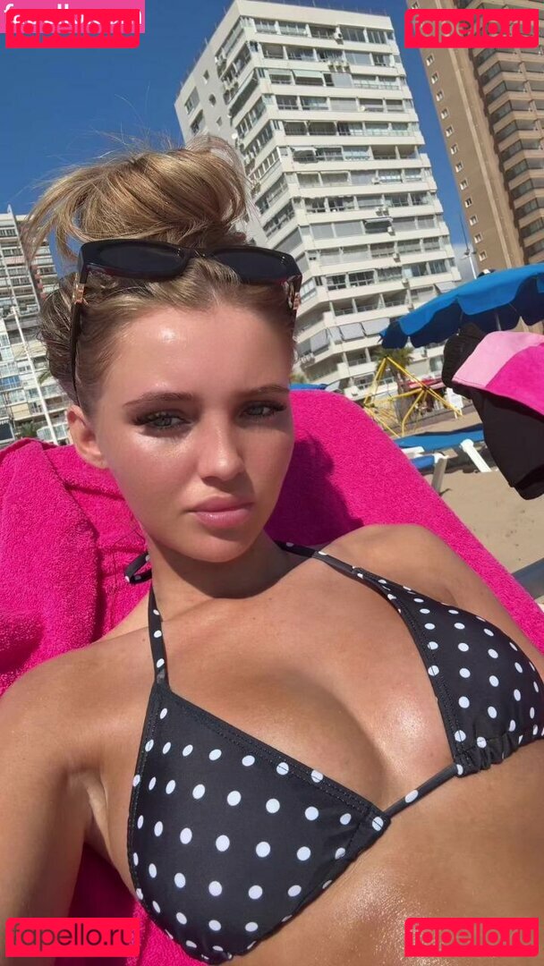Alicia Johnston Nude Onlyfans Photo 4