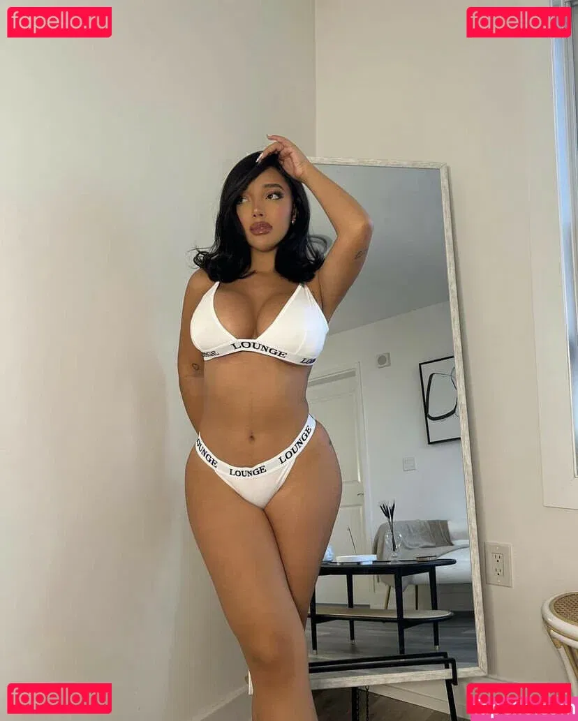 Kiara Marie Onlyfans Photo Gallery 