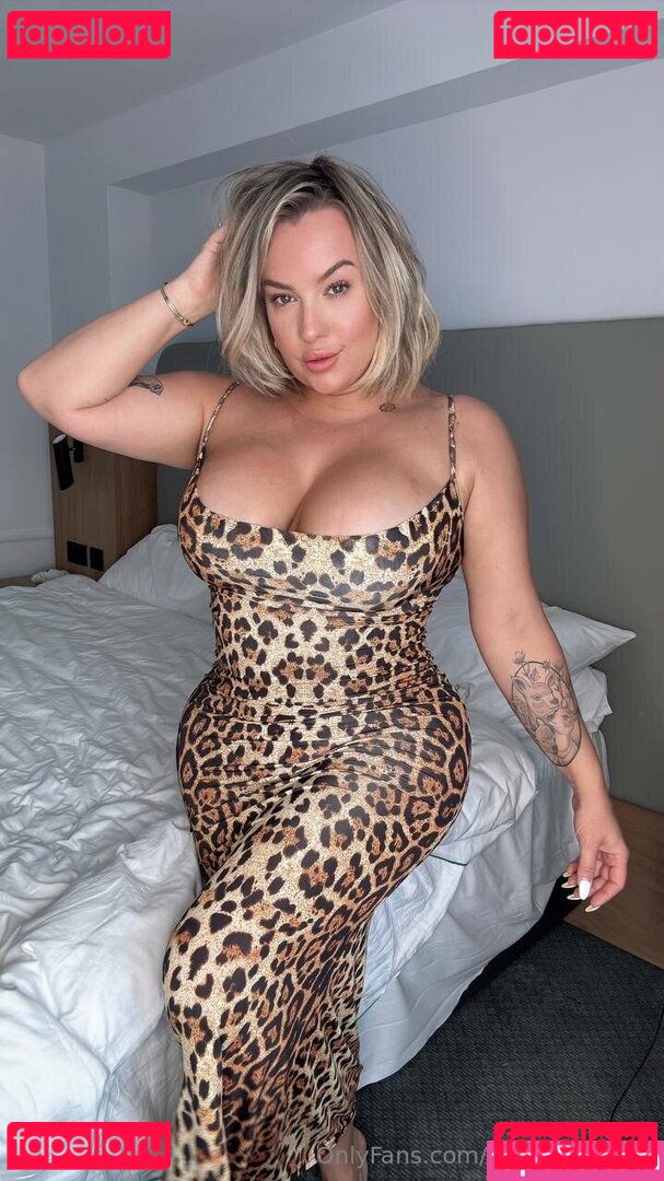 stellastonetez Nude Onlyfans Photo 35