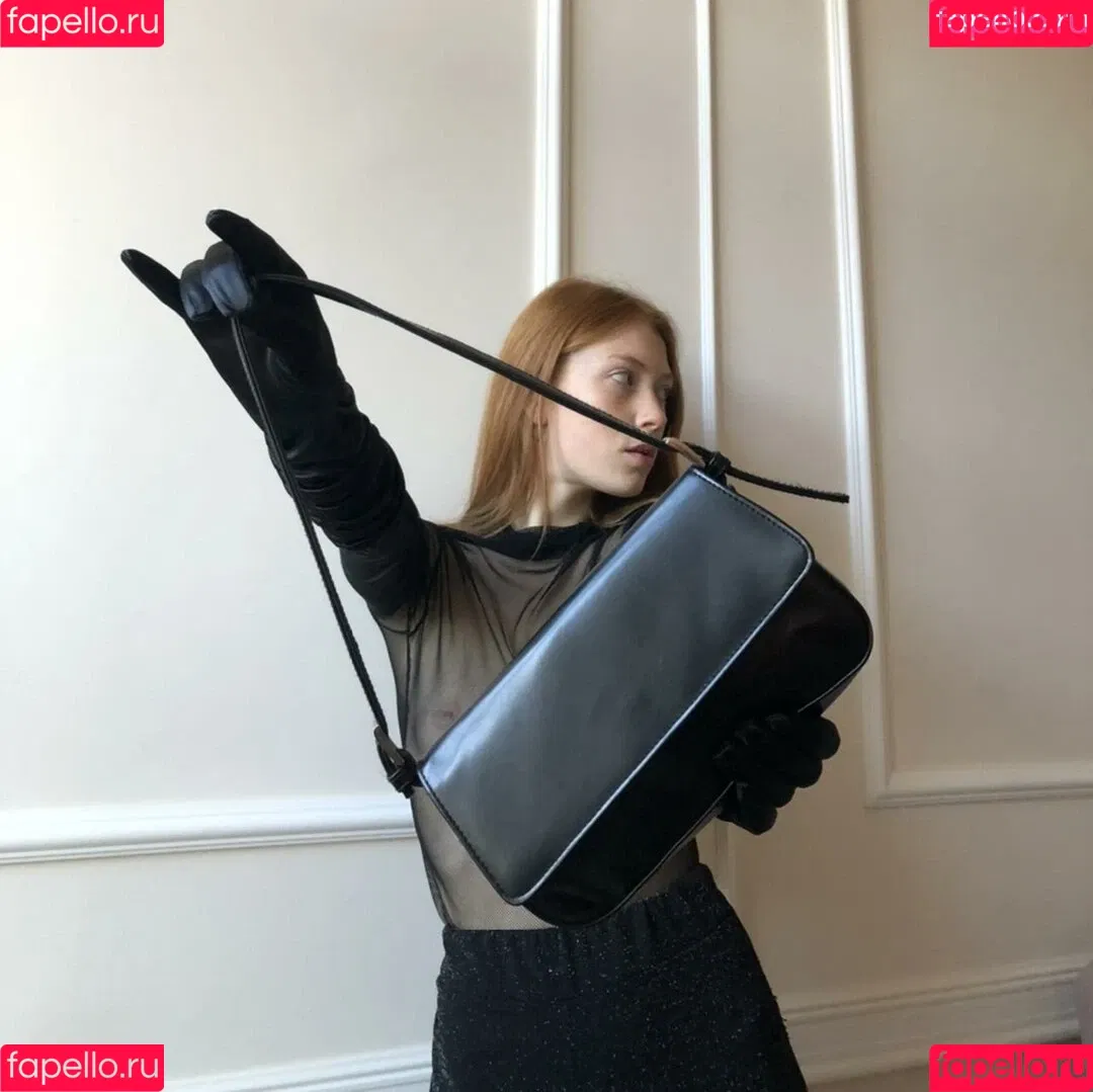 Depop Wins Onlyfans Photo Gallery 