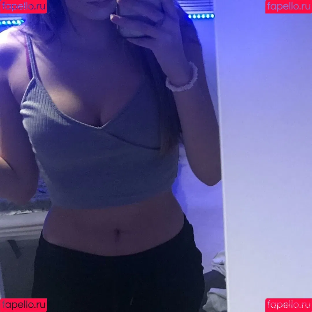 Depop Wins Onlyfans Photo Gallery 
