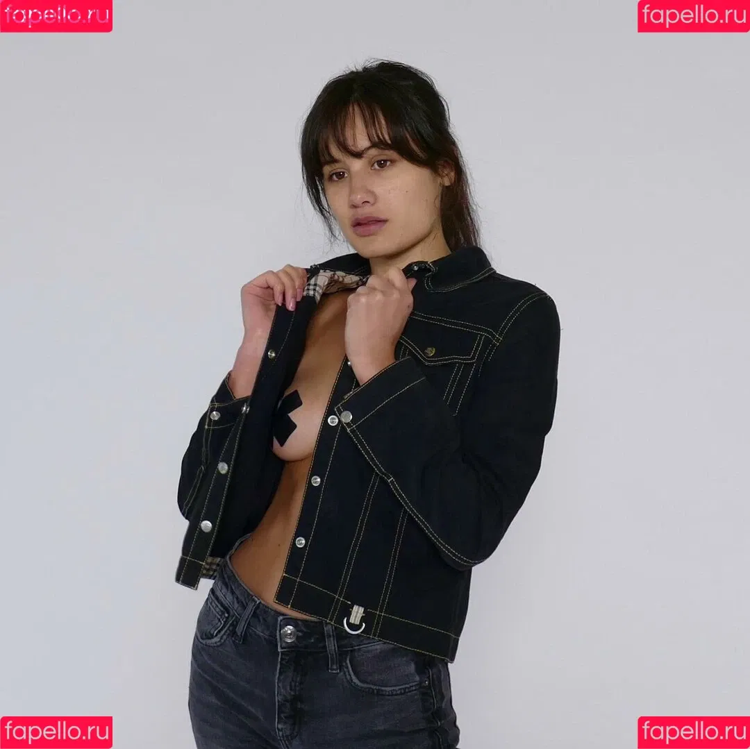 Depop Wins Onlyfans Photo Gallery 