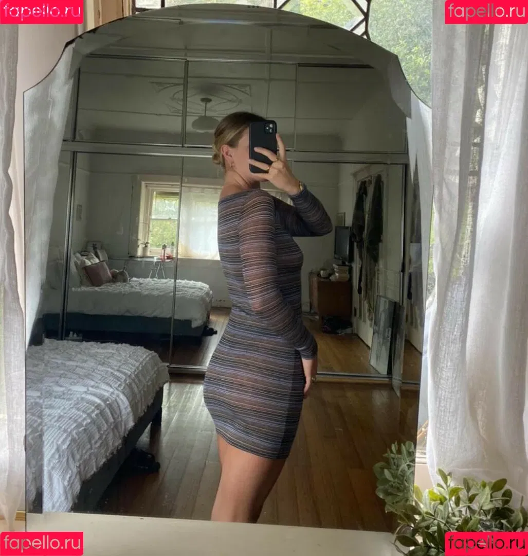Depop Wins Onlyfans Photo Gallery 
