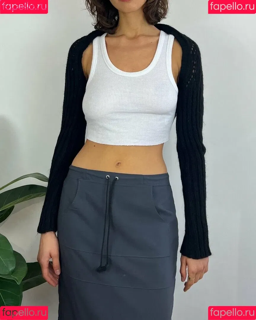 Depop Wins Onlyfans Photo Gallery 