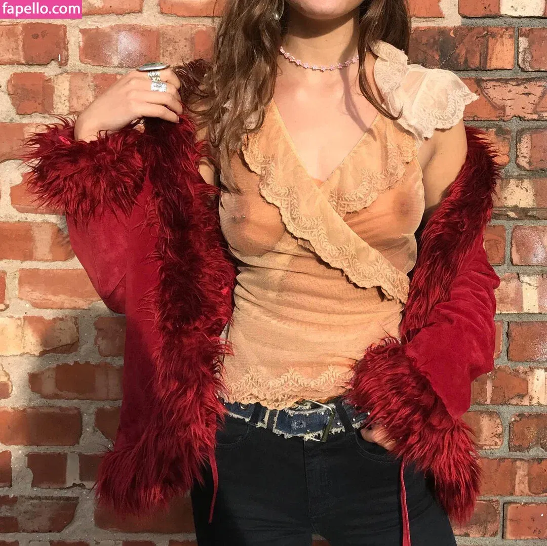 Depop Wins Onlyfans Photo Gallery 