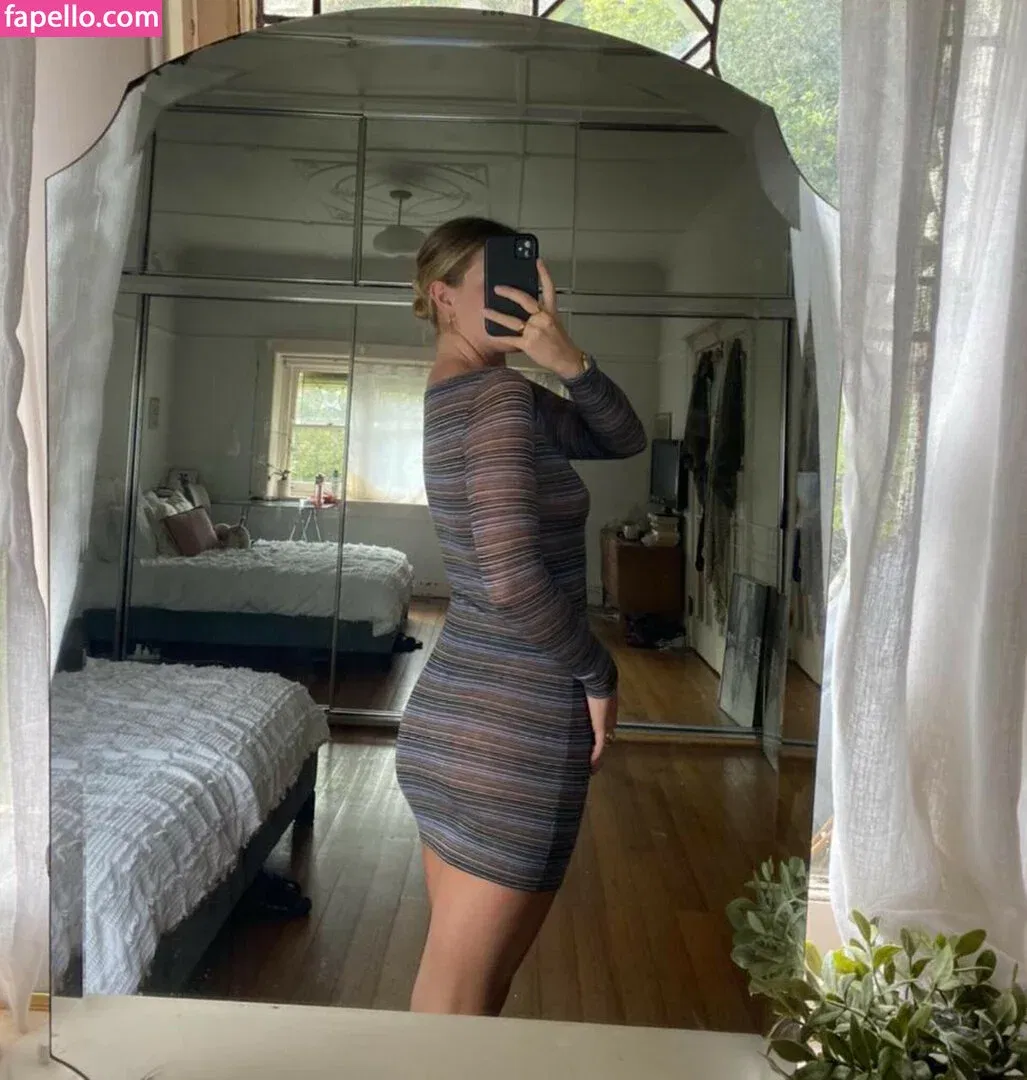 Depop Wins Onlyfans Photo Gallery 