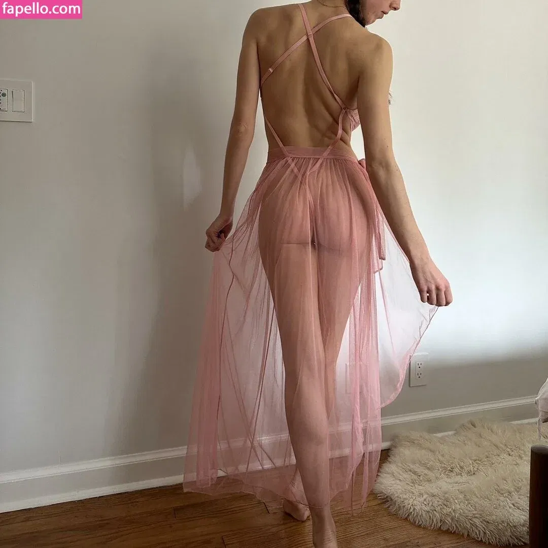 Depop Wins Onlyfans Photo Gallery 