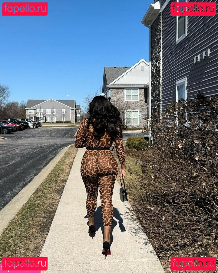 Yesprettyb Nude Onlyfans Photo 31