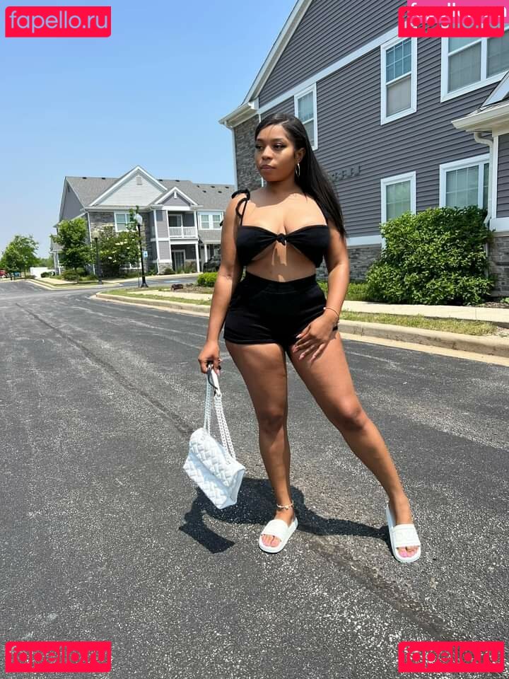 Yesprettyb Nude Onlyfans Photo 27