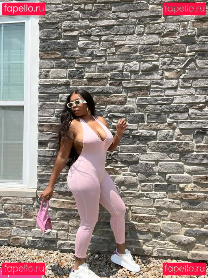 Yesprettyb Nude Onlyfans Photo 23