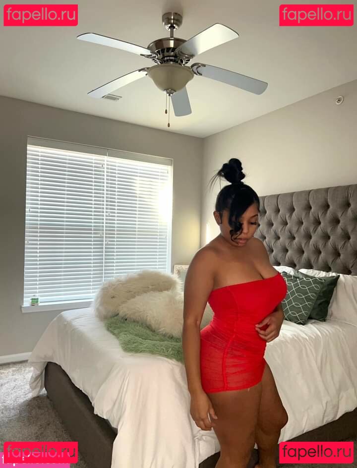 Yesprettyb Nude Onlyfans Photo 3