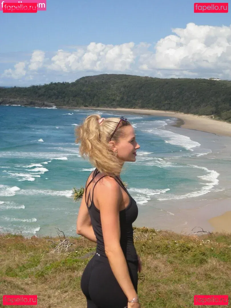 Lily B Onlyfans Photo Gallery 