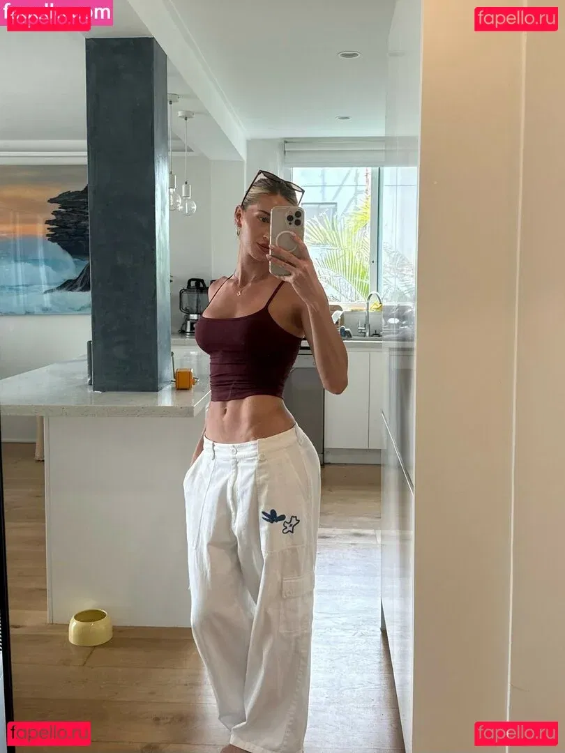 Lily B Onlyfans Photo Gallery 