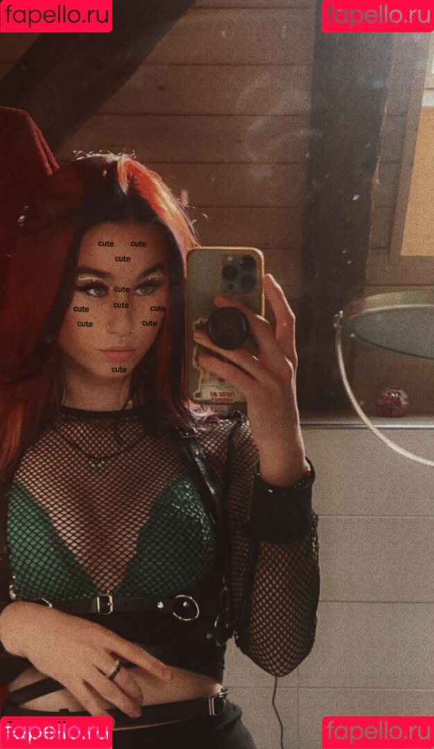 Laraxmoon Onlyfans Photo Gallery 