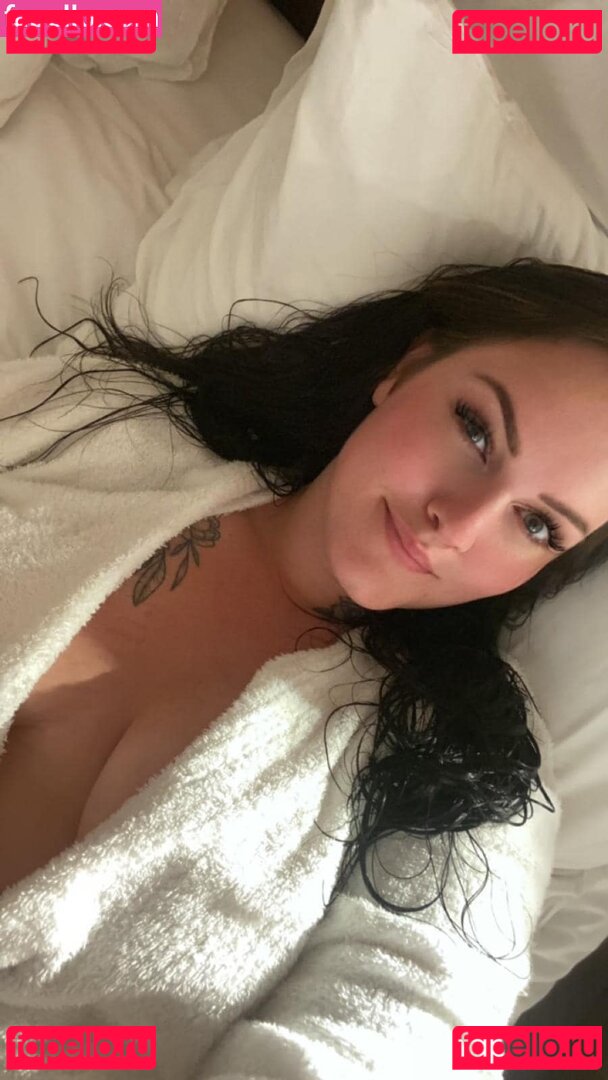 Jenifer Jiggles Nude Onlyfans Photo 17