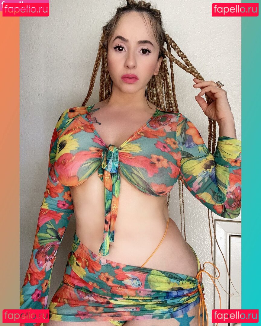 Mizvanezza Nude Onlyfans Photo 19