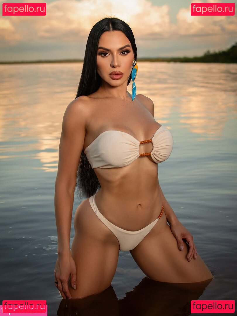 Tamires Assis Nude Onlyfans Photo 30