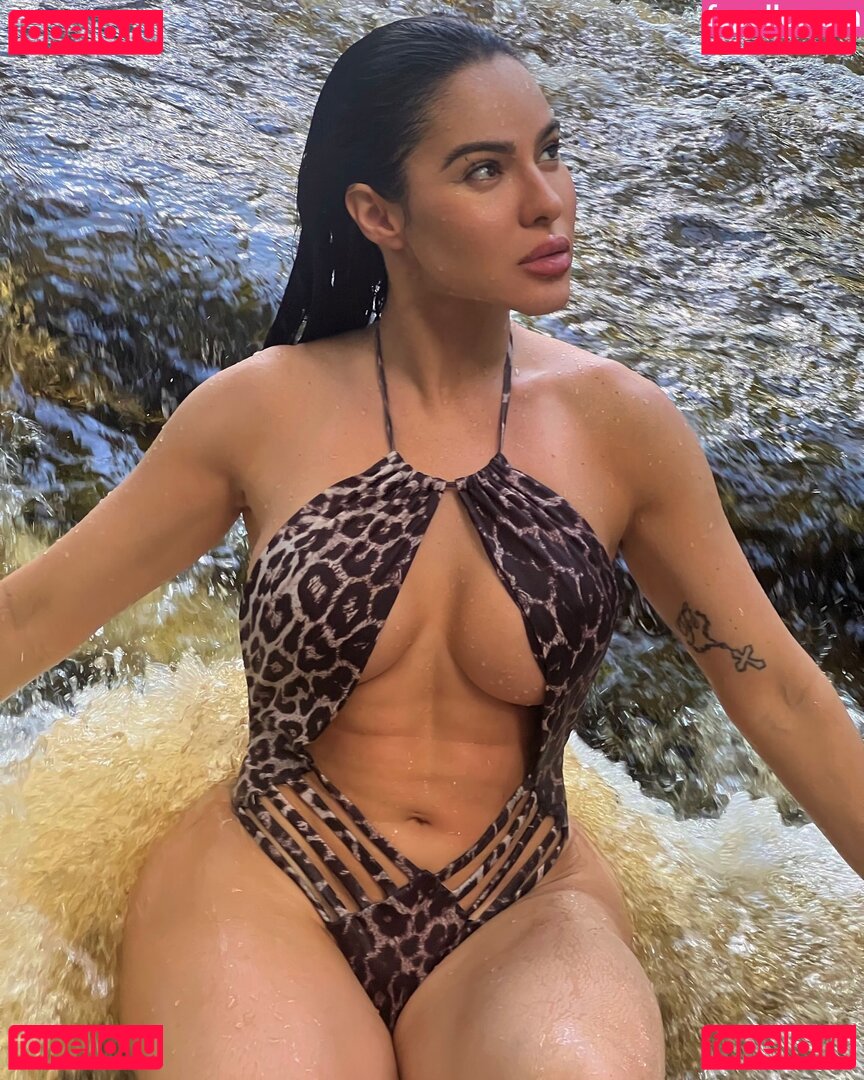 Tamires Assis Nude Onlyfans Photo 26