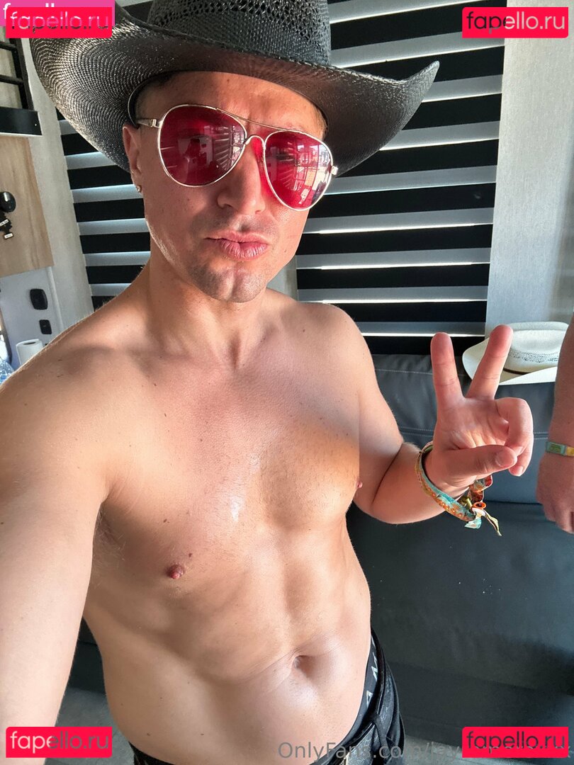 jayromeroxxx Nude Onlyfans Photo 11