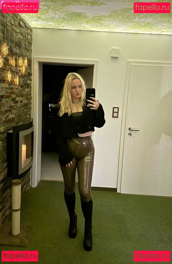 ensmelissa Nude Onlyfans Photo 13