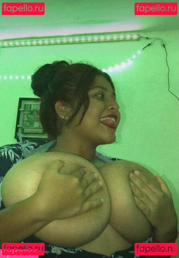 MalaSA Nude Onlyfans Photo 9