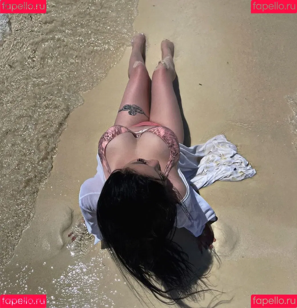 Zhansaya Dakarimova Onlyfans Photo Gallery 