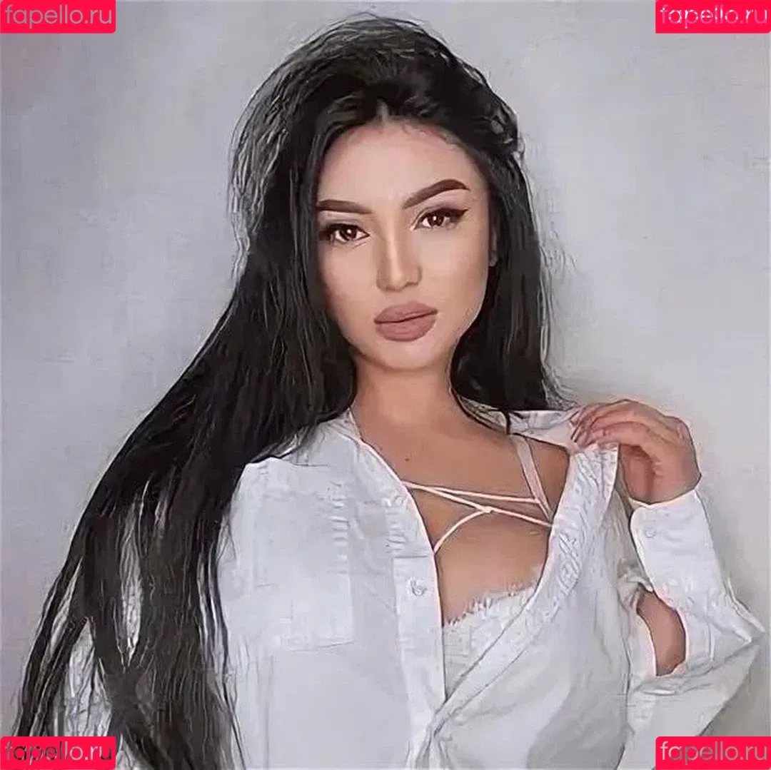 Zhansaya Dakarimova Onlyfans Photo Gallery 