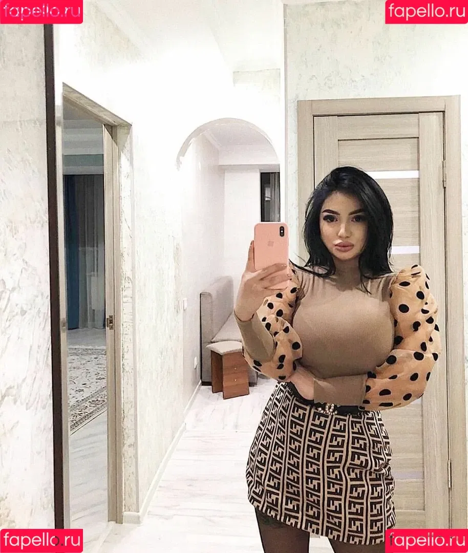 Zhansaya Dakarimova Onlyfans Photo Gallery 
