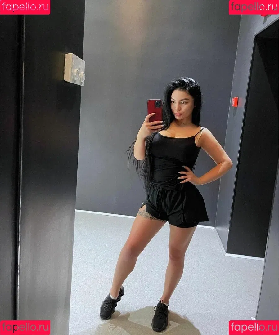 Zhansaya Dakarimova Onlyfans Photo Gallery 
