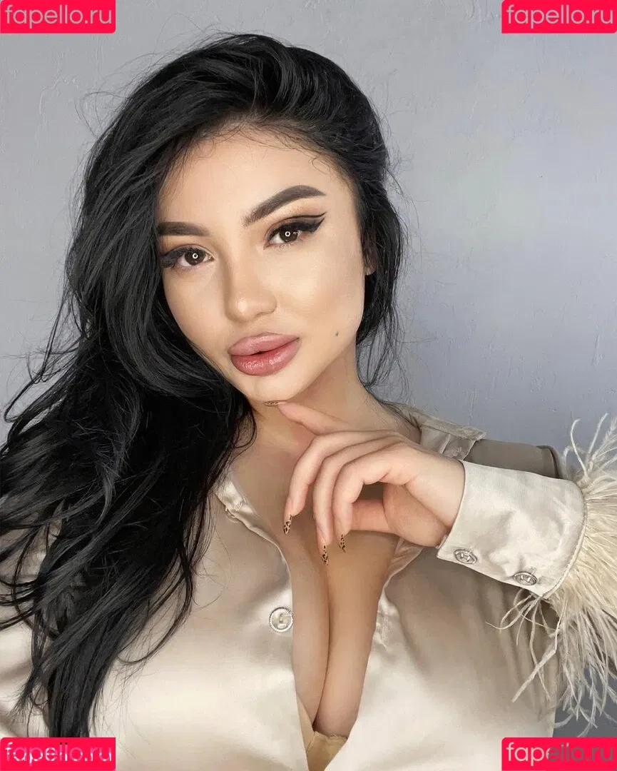 Zhansaya Dakarimova Onlyfans Photo Gallery 