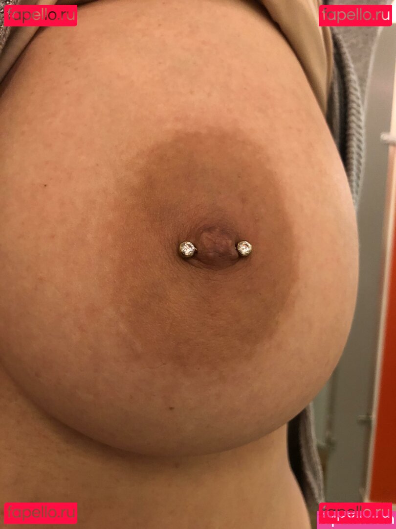 Tn2bri Nude Onlyfans Photo 3