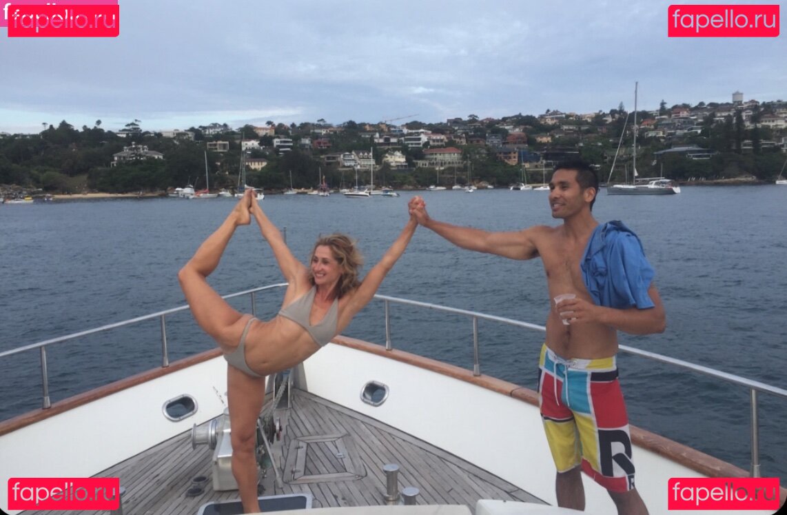 Bella Gold Nude Onlyfans Photo 46